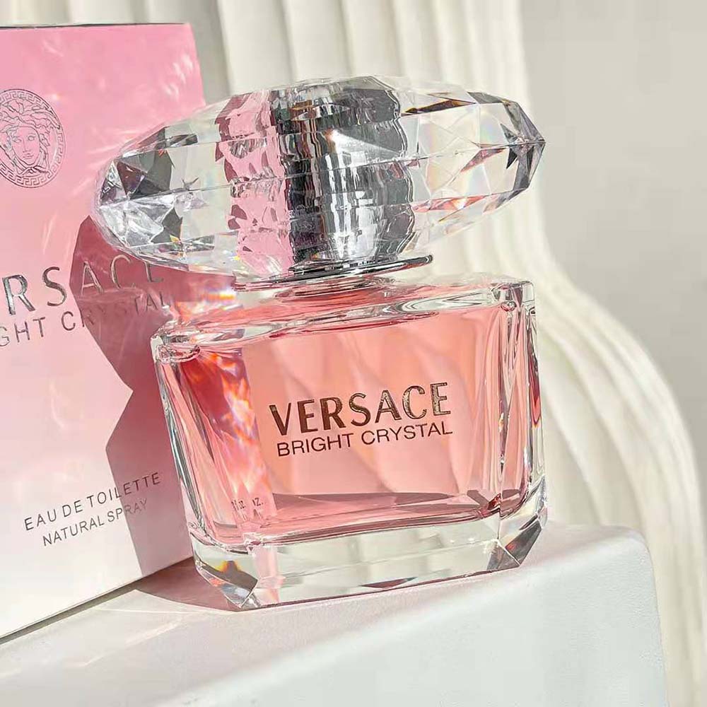 Versace Women Bright Crystal Edt 90 ml - image 8
