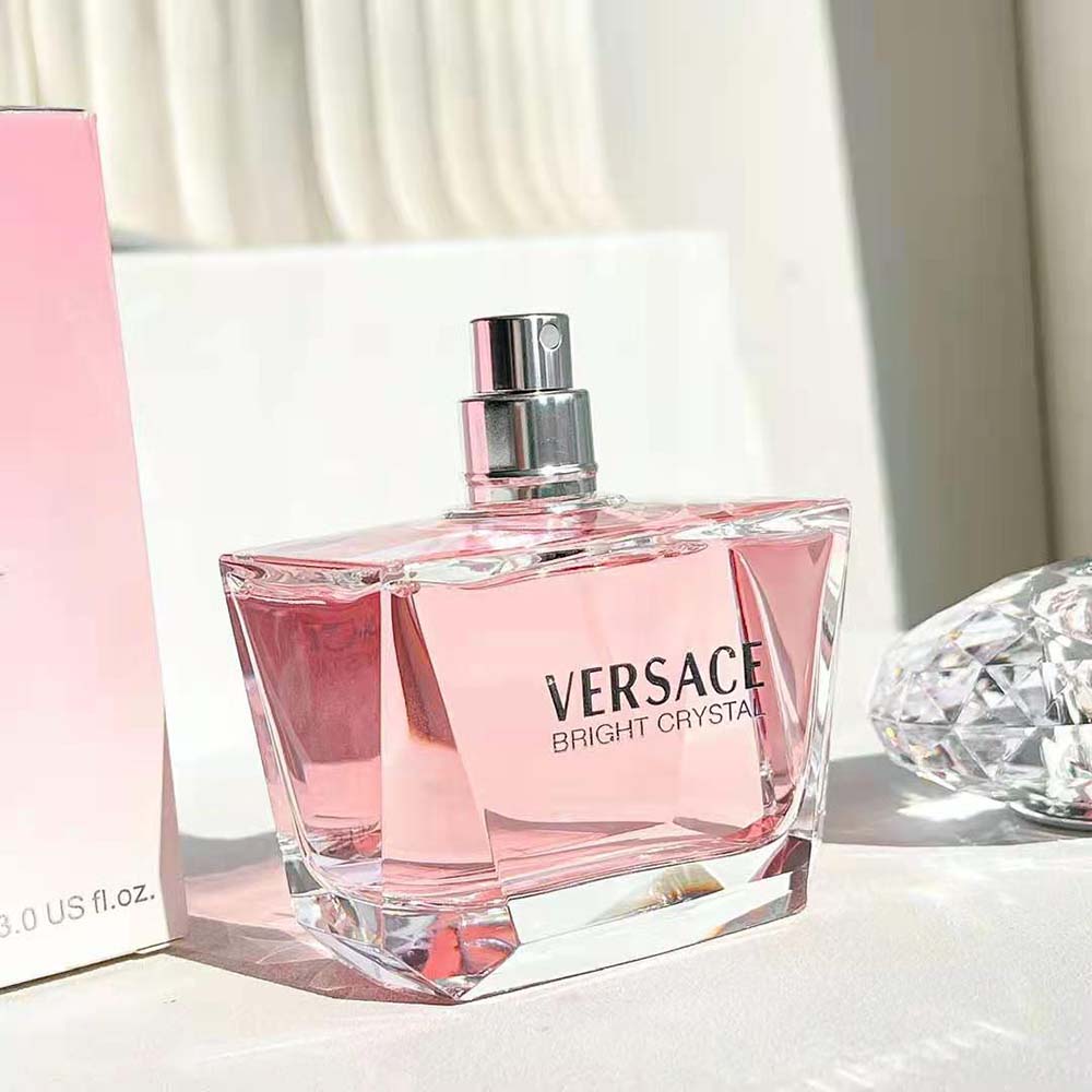 Versace Women Bright Crystal Edt 90 ml - image 6