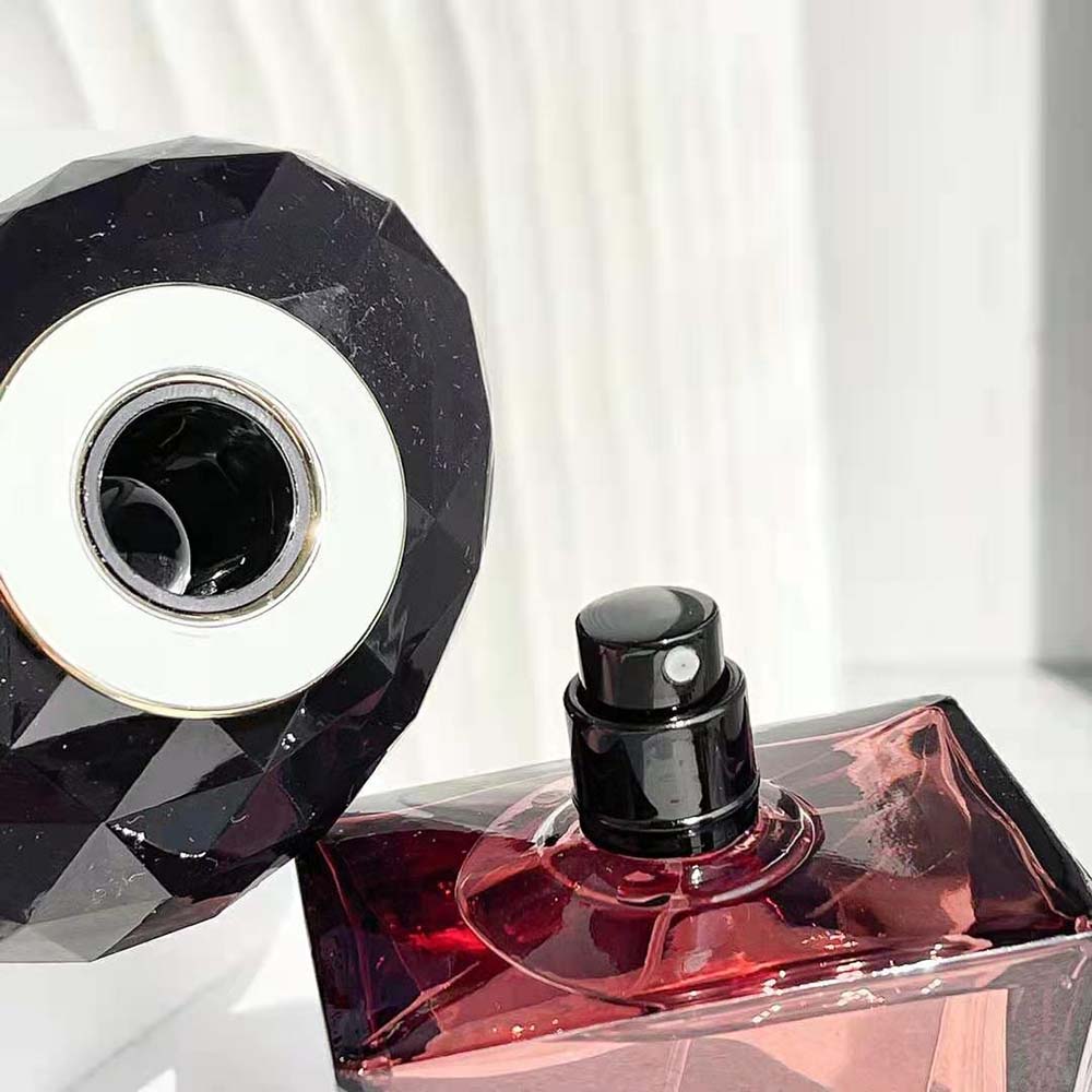Versace Women Crystal Noir Edt 90 ml - image 6