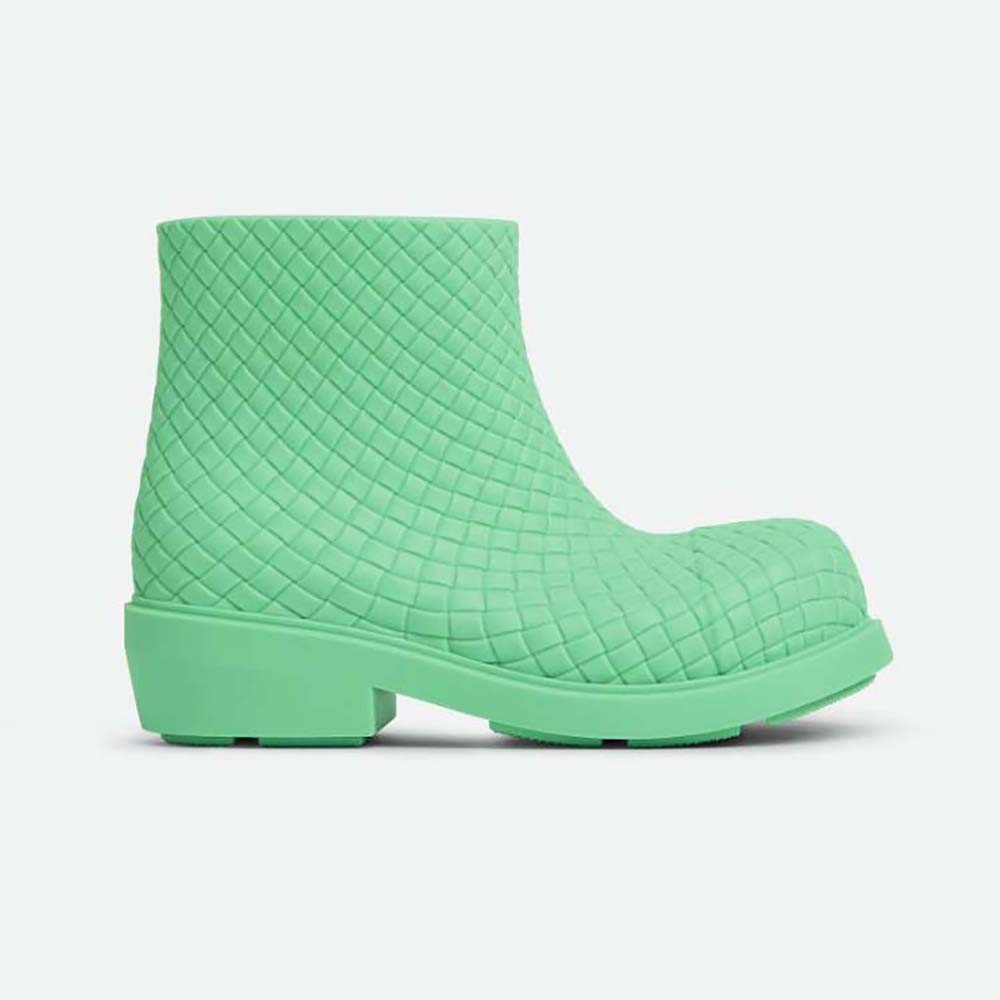 Side view of Bottega Veneta Unisex Fireman Ankle Boot-Green showing silhouette