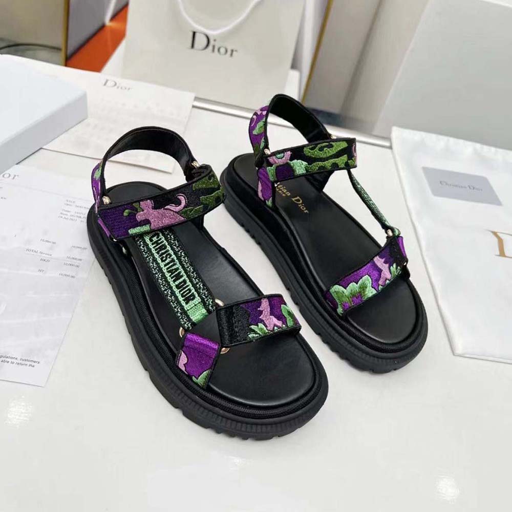 Close-up of multicolor embroidery on Dior Women D-Wave Sandal cotton upper