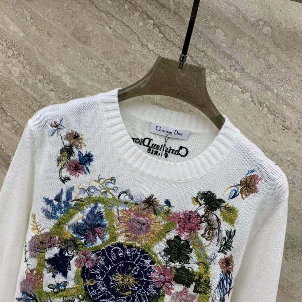 Dior Women Embroidered Sweater White Cashmere Knit with Multicolor Tarot La Roue de la Fortune Motif - image 4