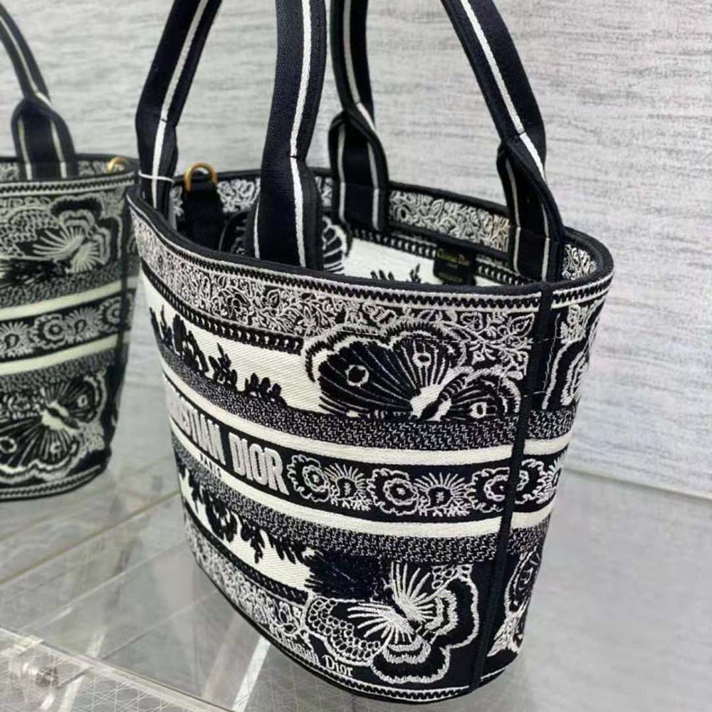 Dior Women Hat Basket Bag White and Black Butterfly Bandana Embroidery - image 6