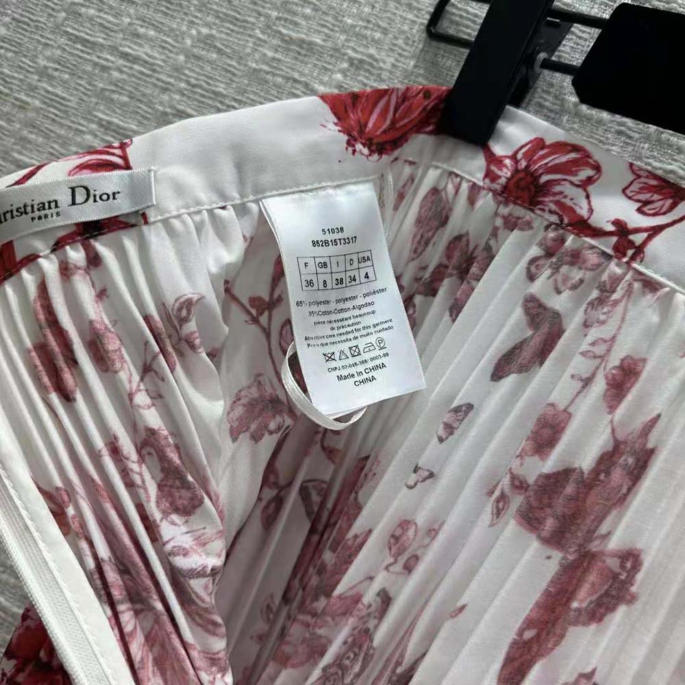 Dior Women Mid-Length Pleated Skirt White Cotton Denim with Red Toile de Jouy Mexico Motif - image 9
