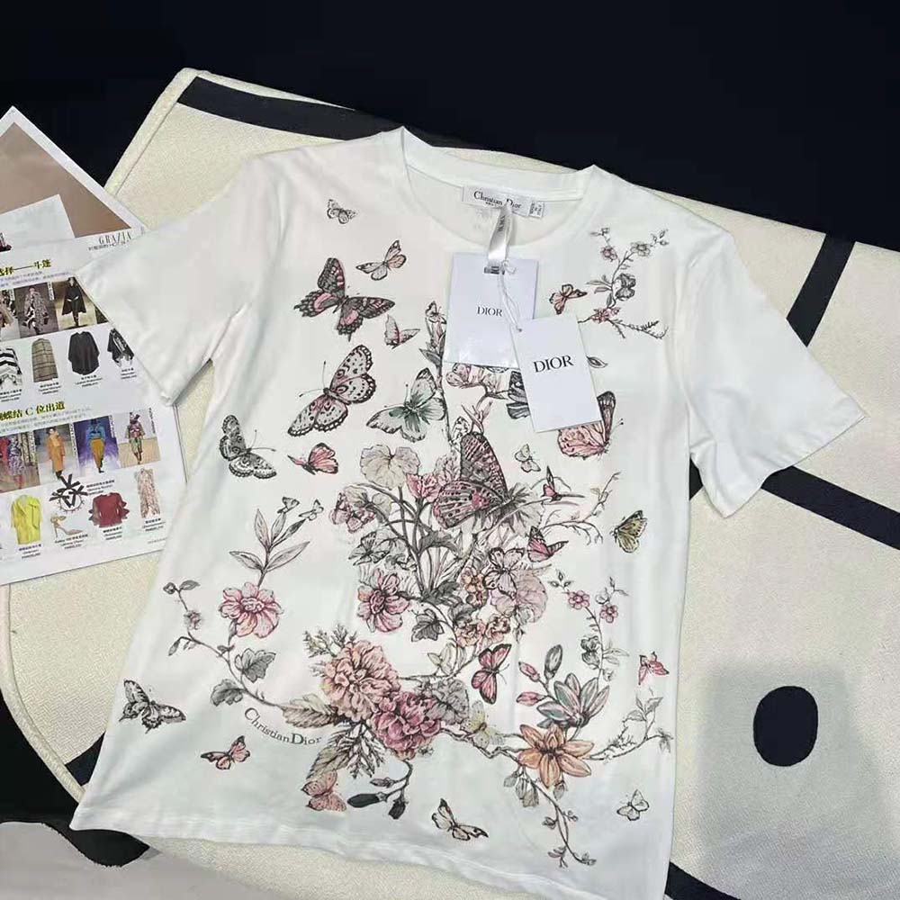 Side angle showing fit and hem detailing of Dior Women T-Shirt White Cotton Jersey