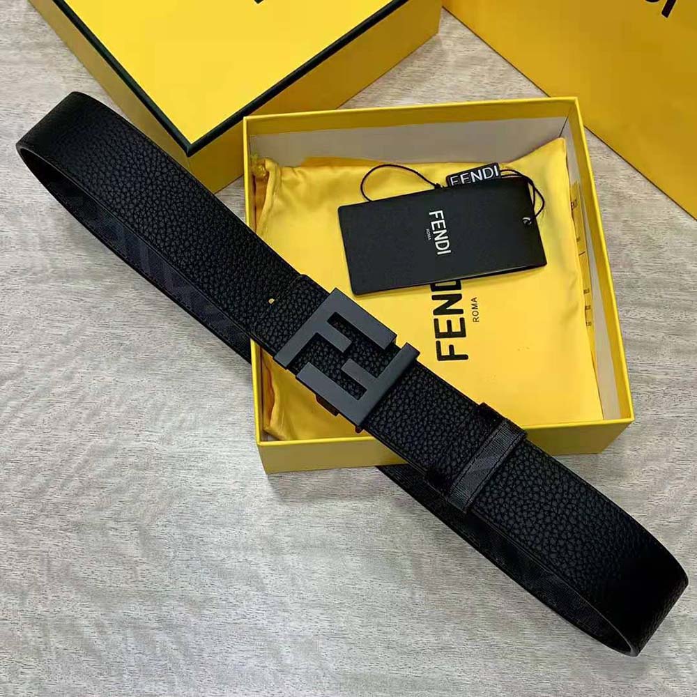 Close-up of embossed FF logo hardware on Fendi Men FF Belt