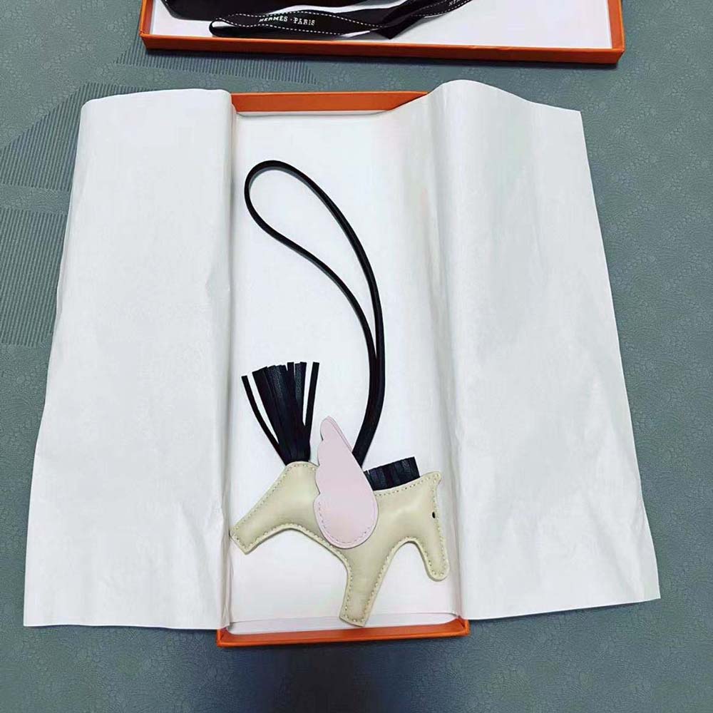 Hermes Unisex Rodeo Pegase MM Charm-Black - image 5