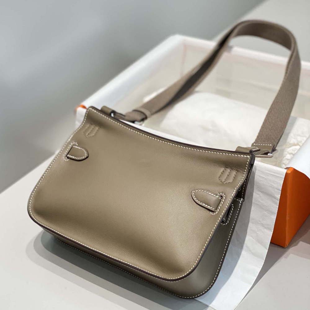 Hermes Women Jyspiere in Evercolor Leather-Gray - image 5