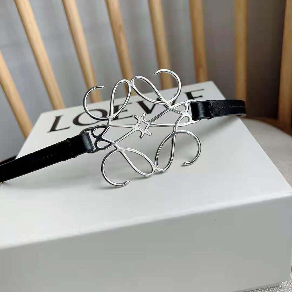 Loewe Women Anagram Belt in Classic Calfskin-Black - image 4