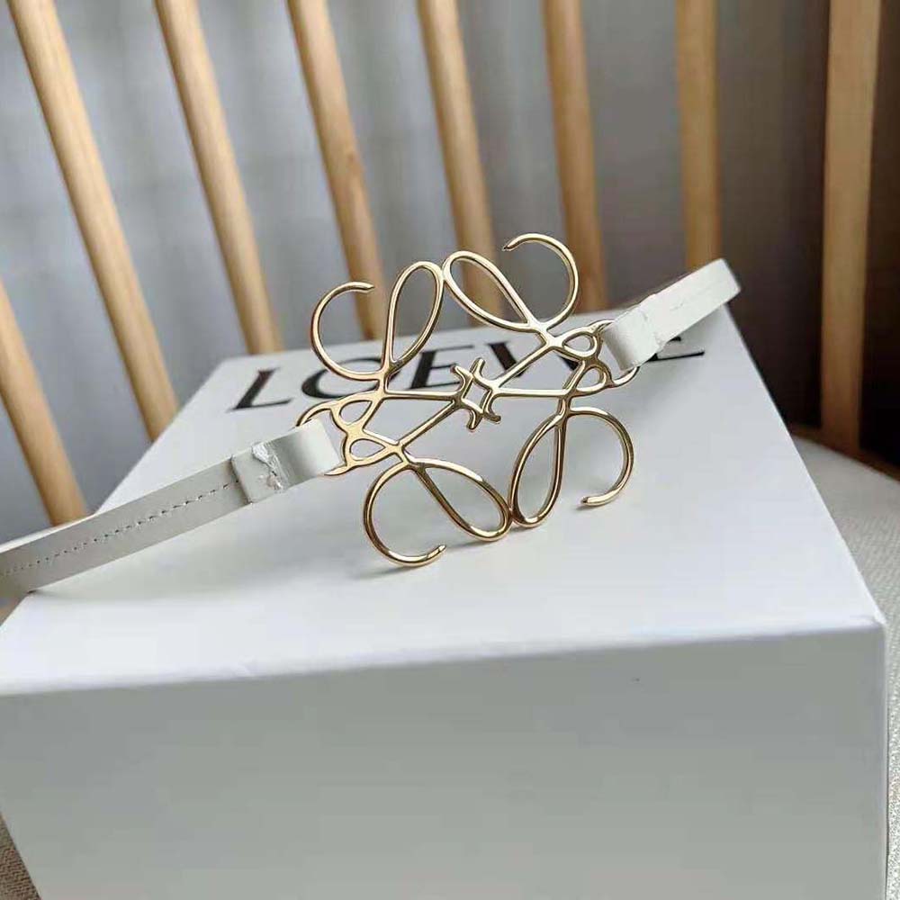 Loewe Women Anagram Belt in Classic Calfskin-White - image 6