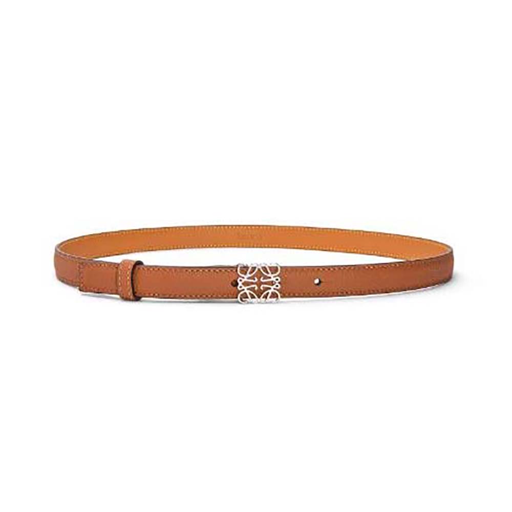 Front view of Loewe Women Anagram Belt in Pebble Grain Calfskin-Tan