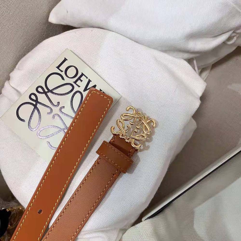 Side angle showing texture and stitching on Loewe Women Anagram Belt