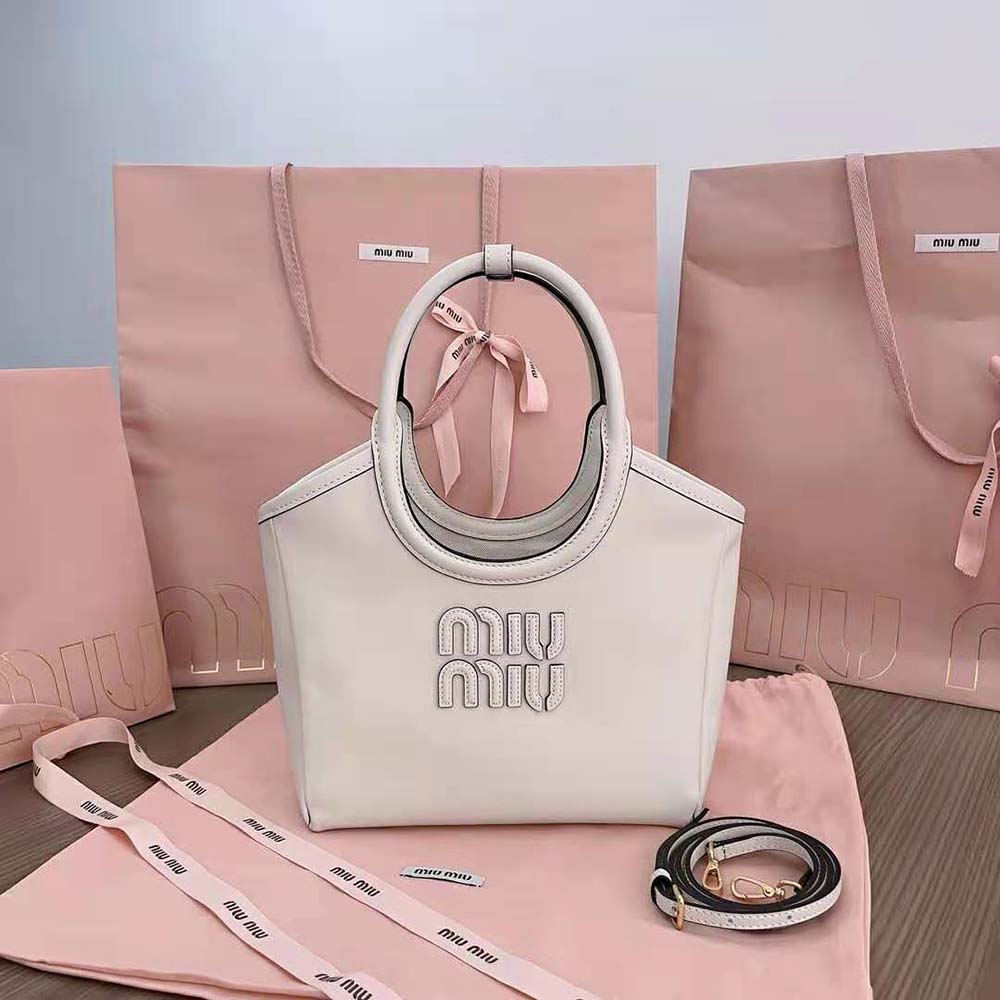 Close-up of leather lettering logo on Miu Miu Women IVY Leather Bag white