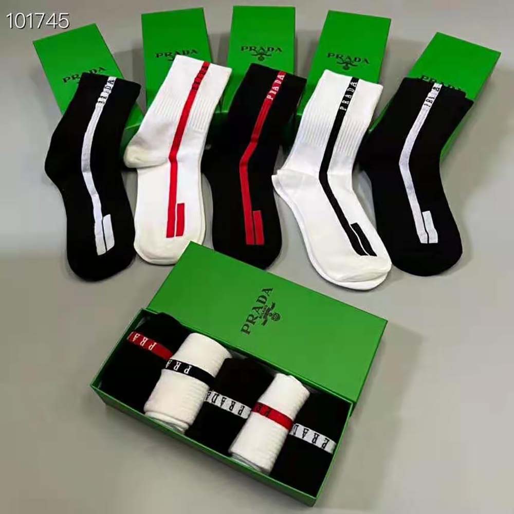 Side view of Prada Unisex Technical Yarn Ankle Socks-Black showing silhouette