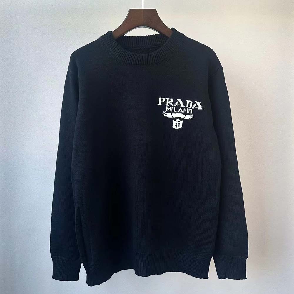 Close-up on intarsia logo detail of Prada Women Cashmere and Silk Sweater