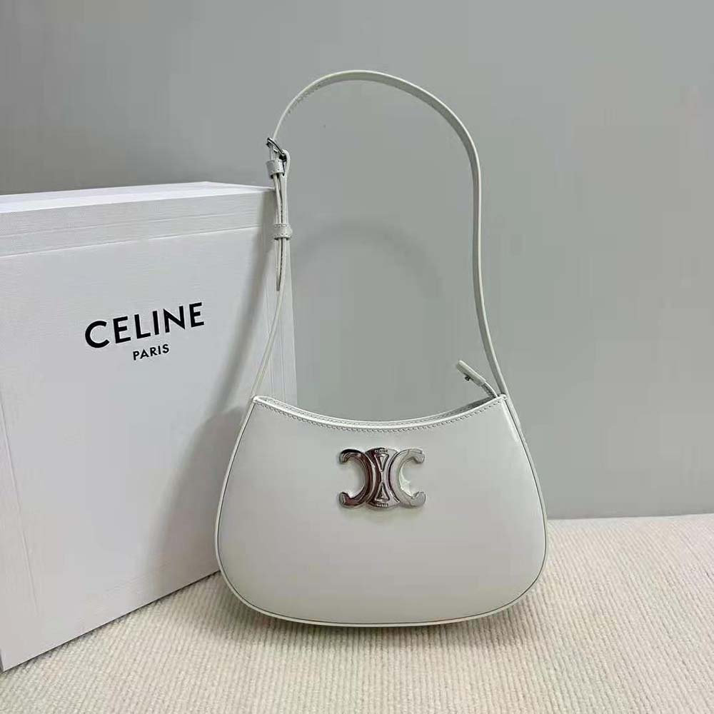 Close-up on gold clasp hardware of Celine Women Medium Tilly Bag