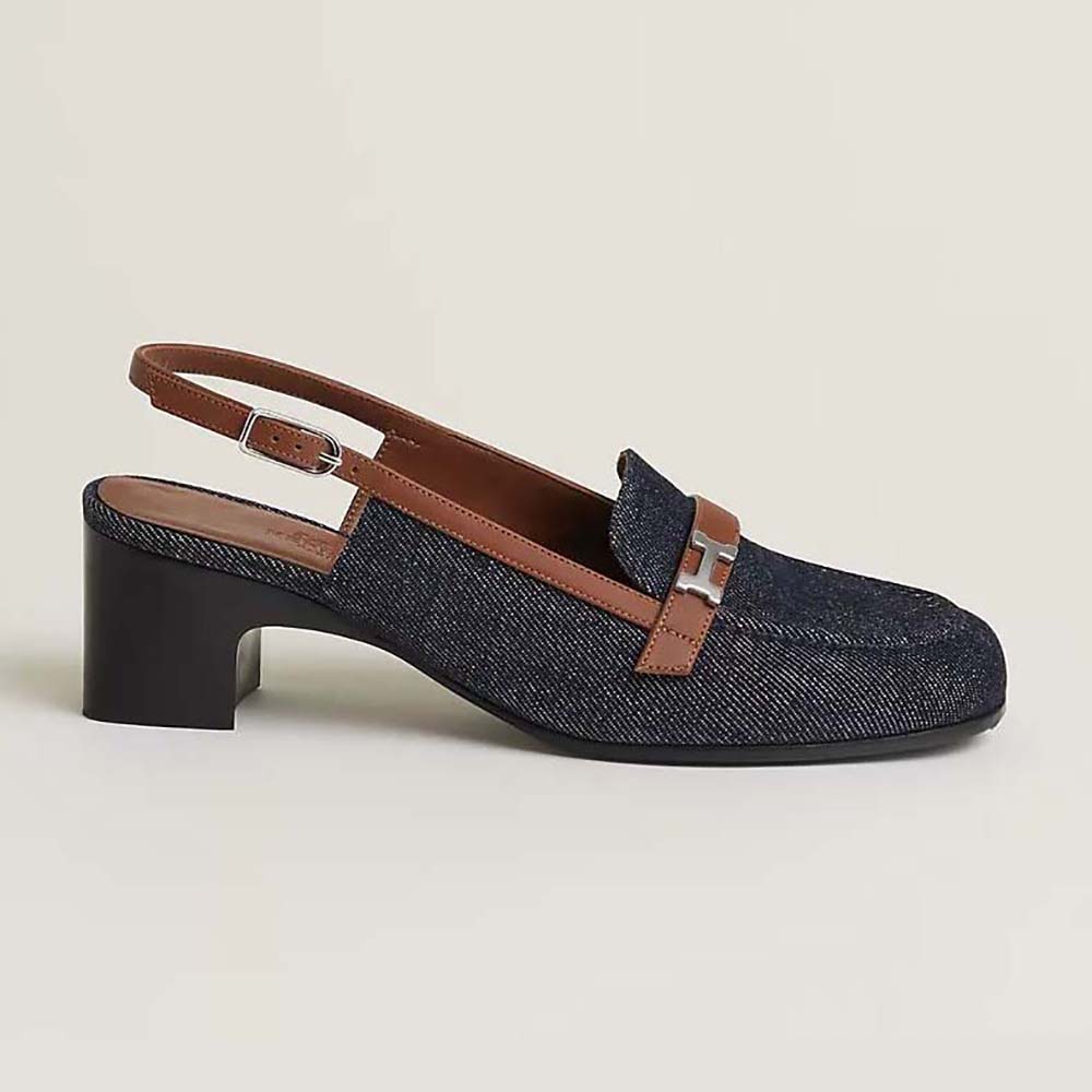 Side view of Hermes Women Infinie 50 Pump in black denim and calfskin