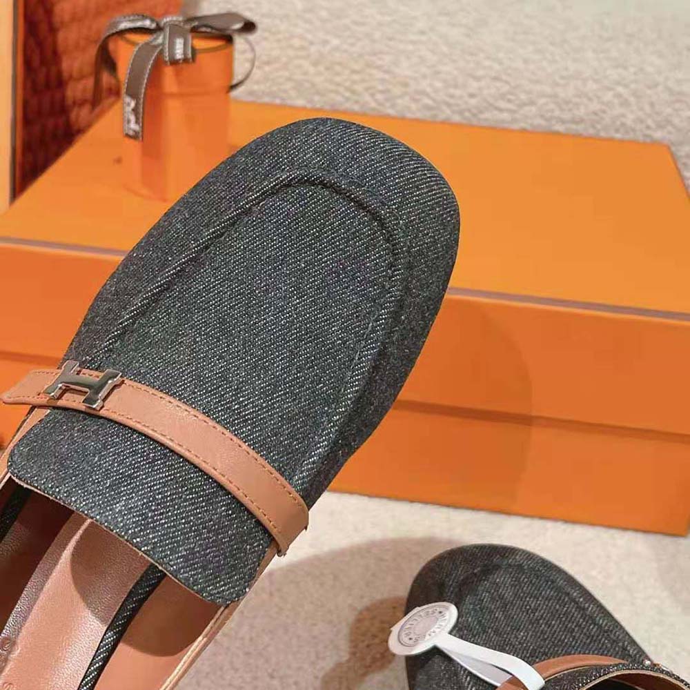 Hermes Women Infinie 50 Pump in Denim and Calfskin-H241047Z - image 8