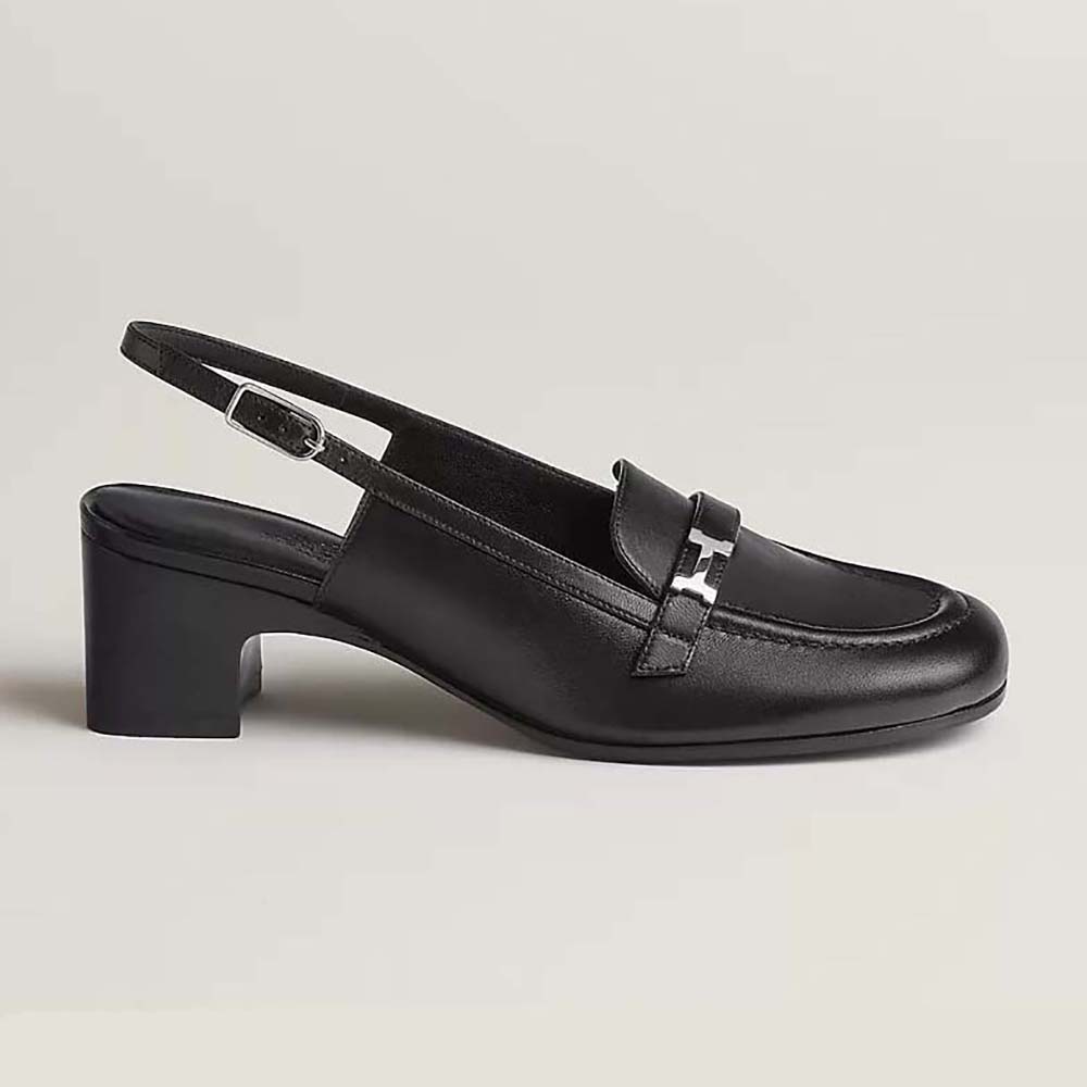 Front angle of Hermes Women Infinie 50 Pump in Black goatskin