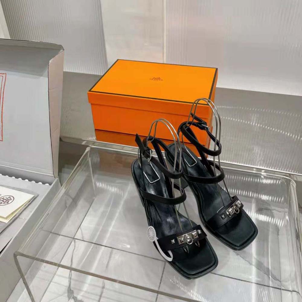 Close-up of gold-tone hardware on Hermes Women Ivresse 65 Sandal