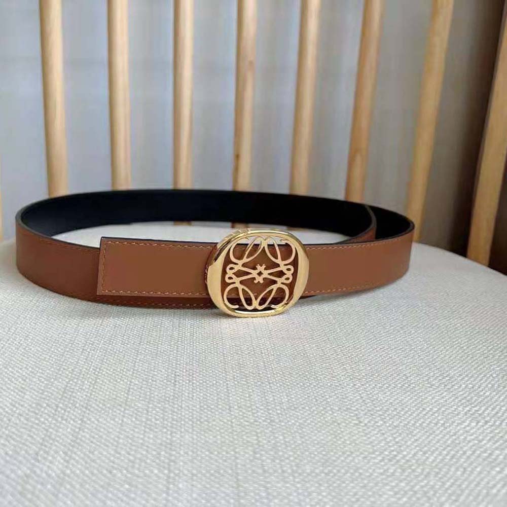 Loewe Women Reversible Anagram Ellipse Belt in Smooth Calfskin-Tan - image 4