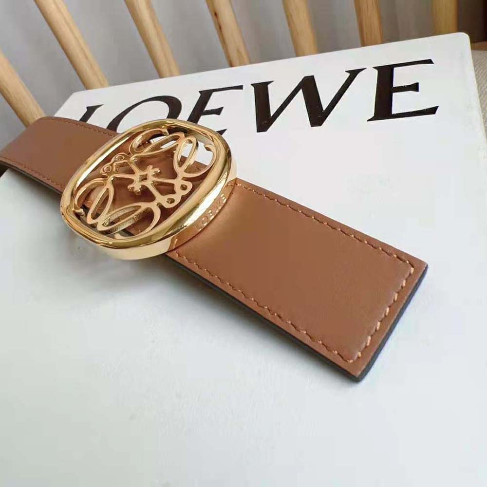 Loewe Women Reversible Anagram Ellipse Belt in Smooth Calfskin-Tan - image 6