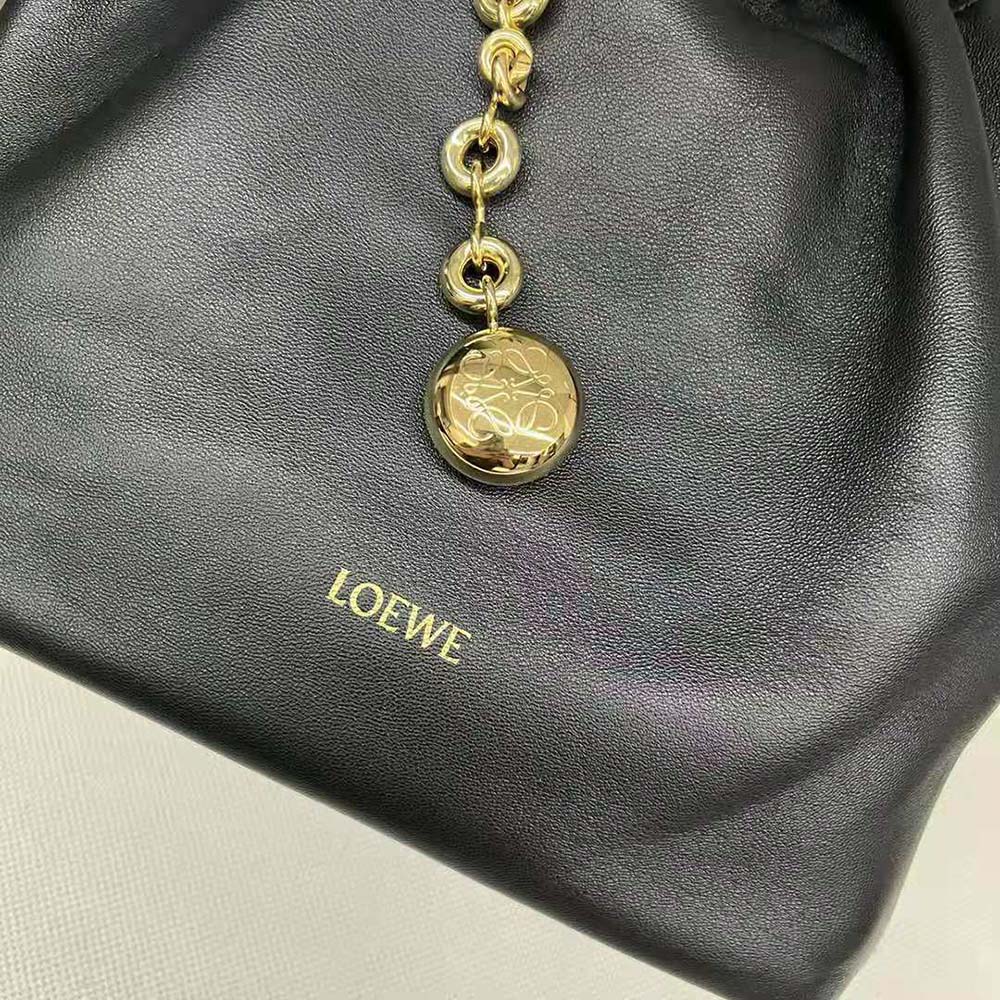 Loewe Women Small Squeeze Bag in Nappa Lambskin-Black - image 7