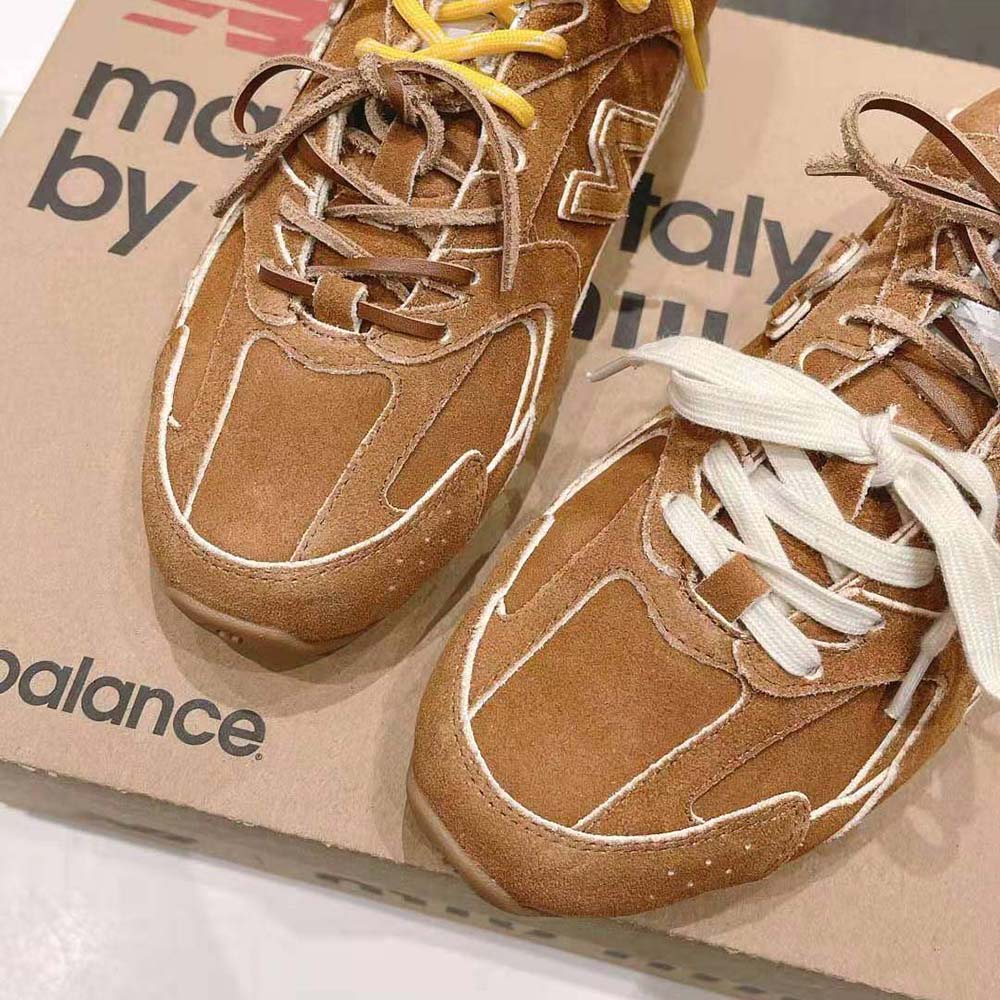 Miu Miu Women New Balance X Miu Miu 530 SL Suede Sneakers-Brown - image 7