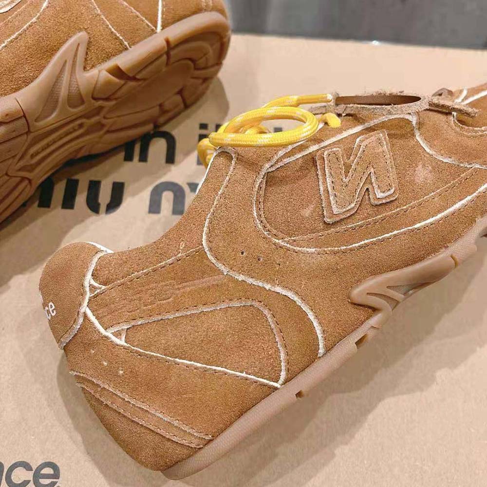 Miu Miu Women New Balance X Miu Miu 530 SL Suede Sneakers-Brown - image 9