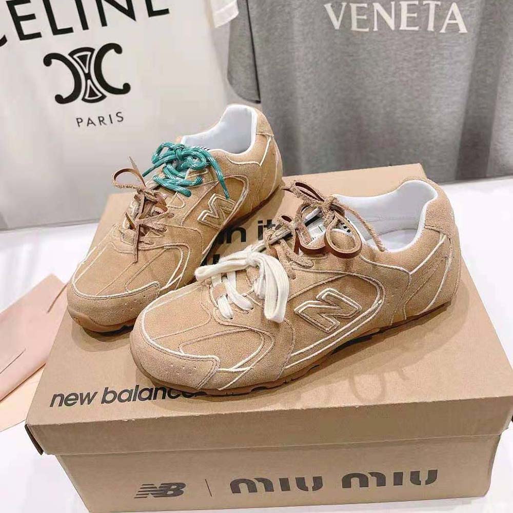 Miu Miu Women New Balance X Miu Miu 530 SL Suede Sneakers-Cinnamon - image 5