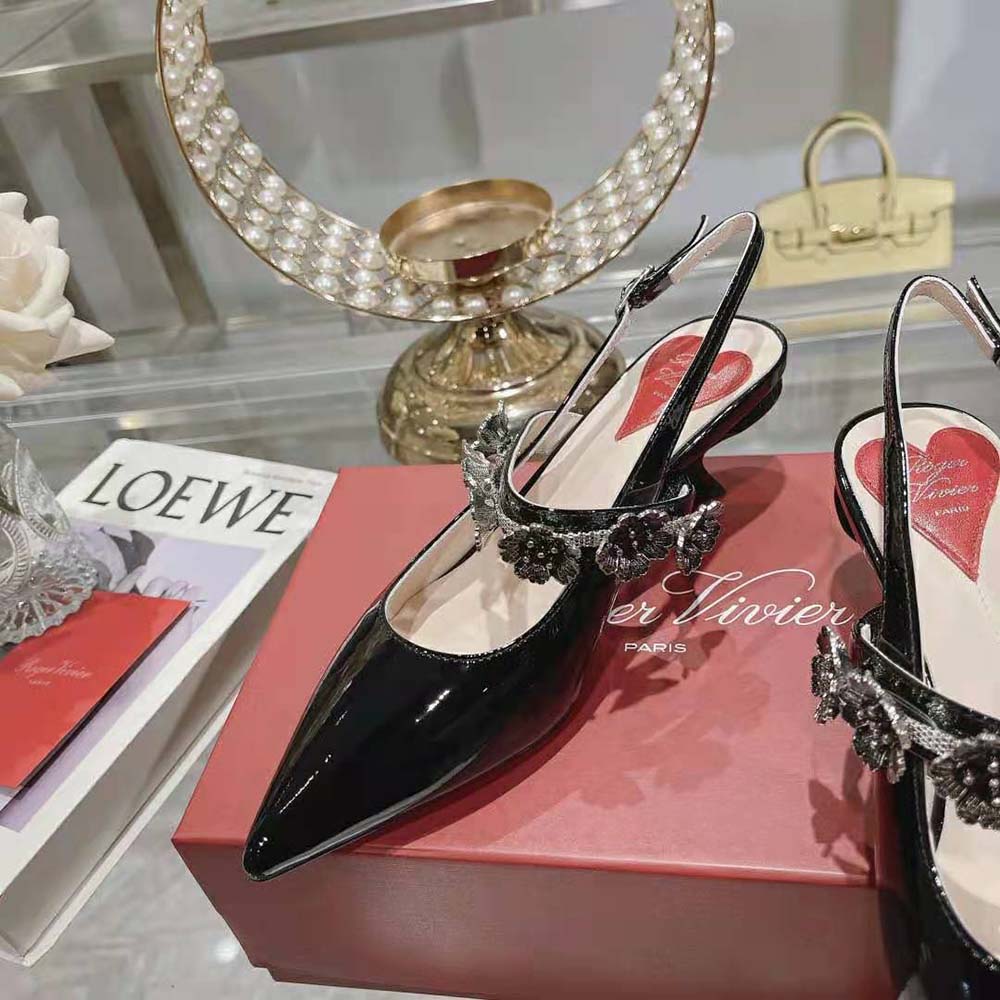 Roger Vivier Women Virgule Flower Slingback Pumps in Patent Leather-Black - image 6