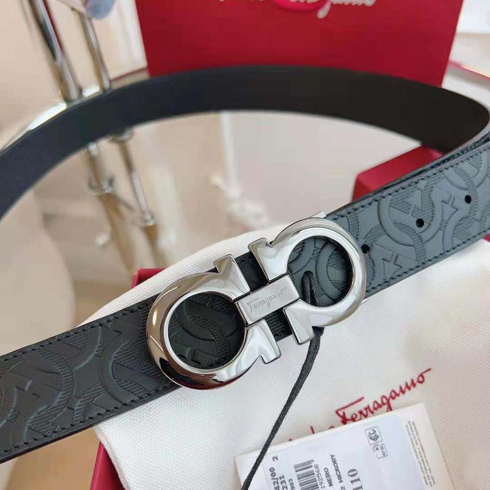Salvatore Ferragamo Unisex Reversible and Adjustable Gancini Belt - image 7