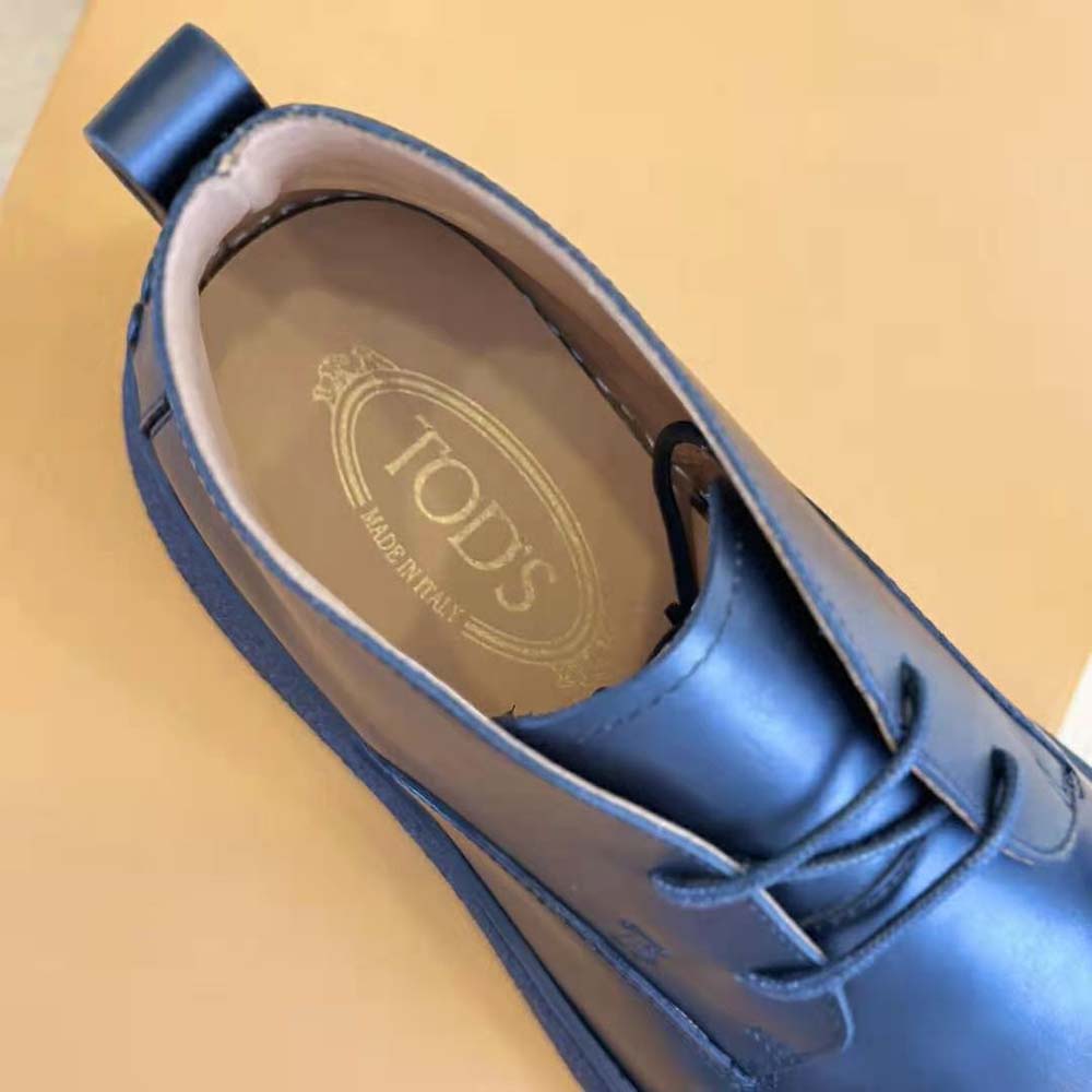 Tod’s Men W. G. Desert Boots in Leather-Black - image 9