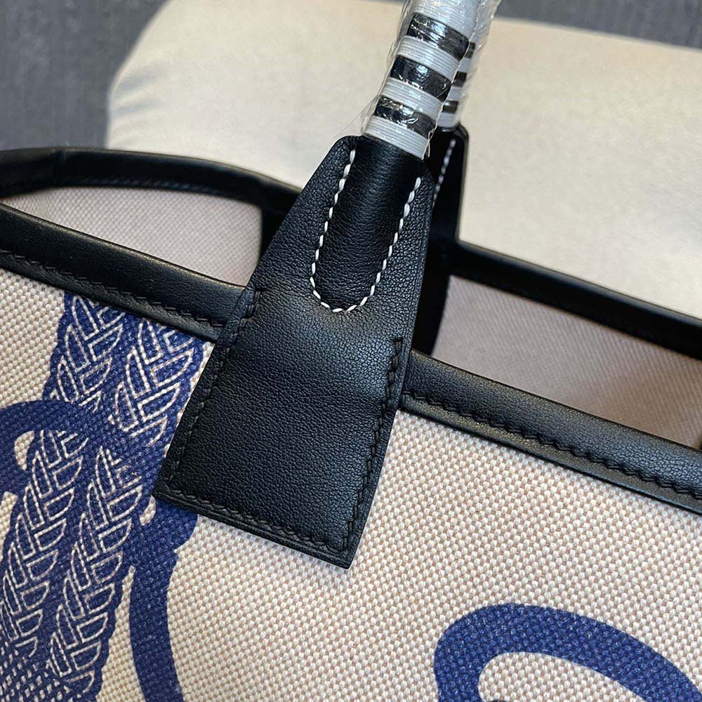 Hermes Unisex Steeple 25 Ecru Tote Bag-Blue - image 8