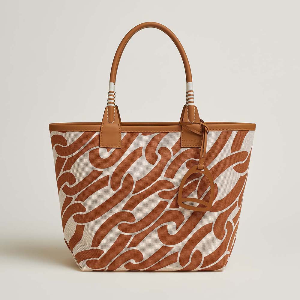 Front view of Hermes Unisex Steeple 28 Ecru Tote Bag-Brown leather texture
