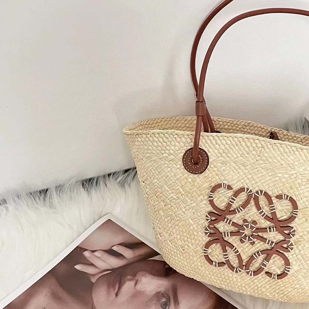 Loewe Women Small Anagram Basket Bag in Iraca Palm and Calfskin - image 5