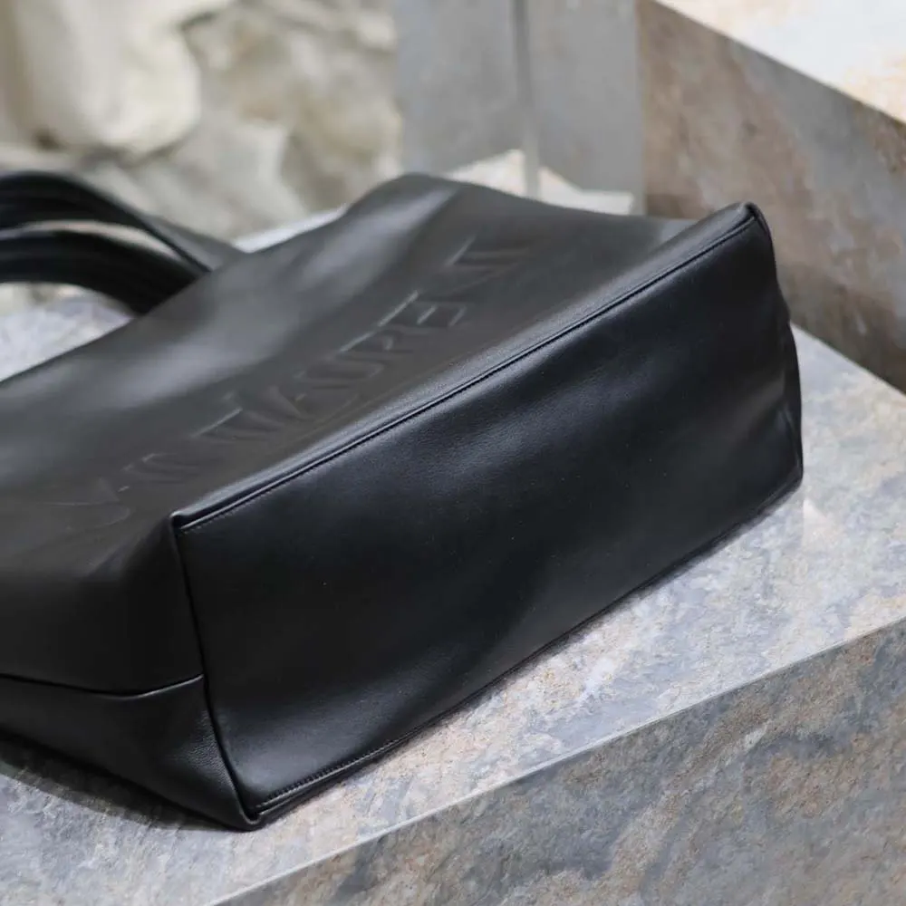 Saint Laurent YSL Unisex Saint Laurent Tote in Nappa Lambskin-Black - image 8