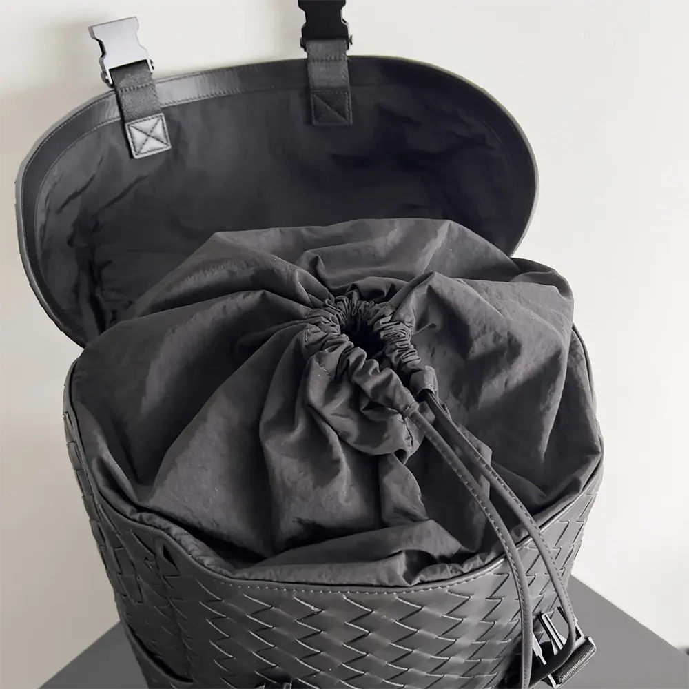 Bottega Veneta Unisex Intrecciato Flap Backpack-Black - image 6