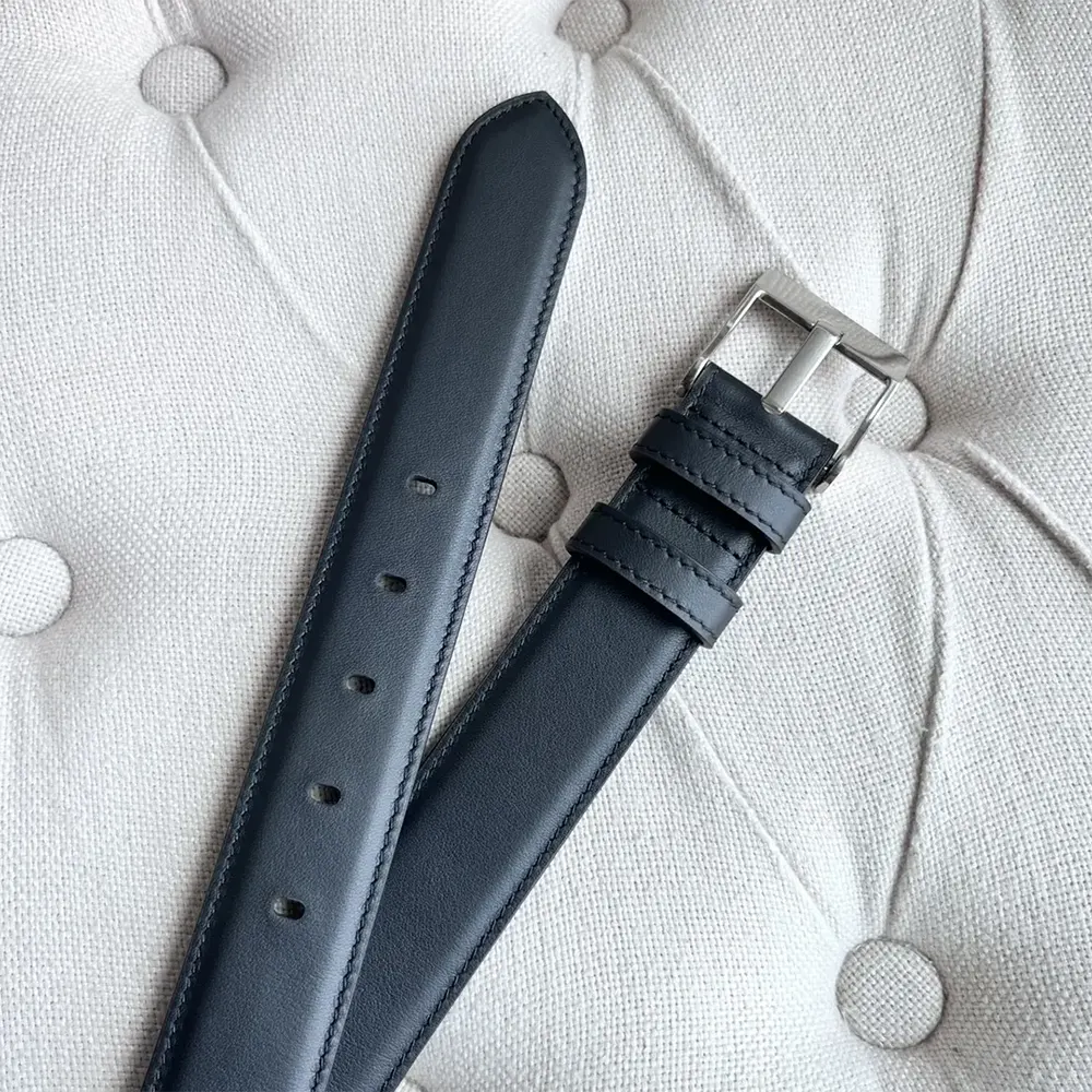 Bottega Veneta Unisex Smooth Calfskin Leather Belt-Black - image 5