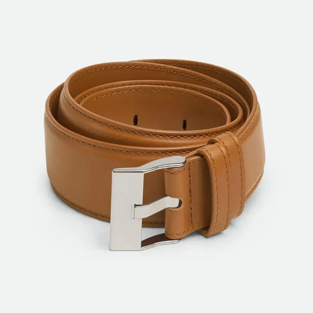 Front view of Bottega Veneta Unisex Smooth Calfskin Leather Belt-Wood