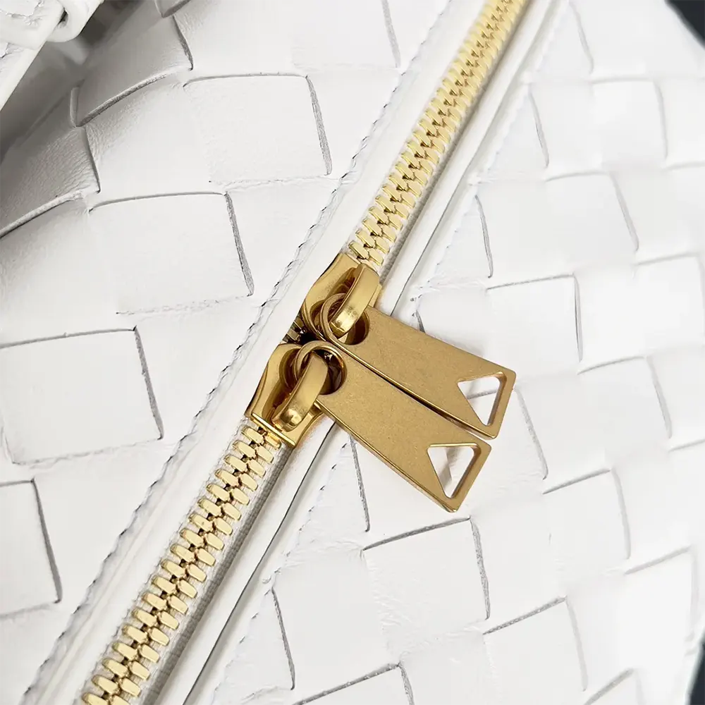 Bottega Veneta Women Bang Bang Vanity Case-White - image 7