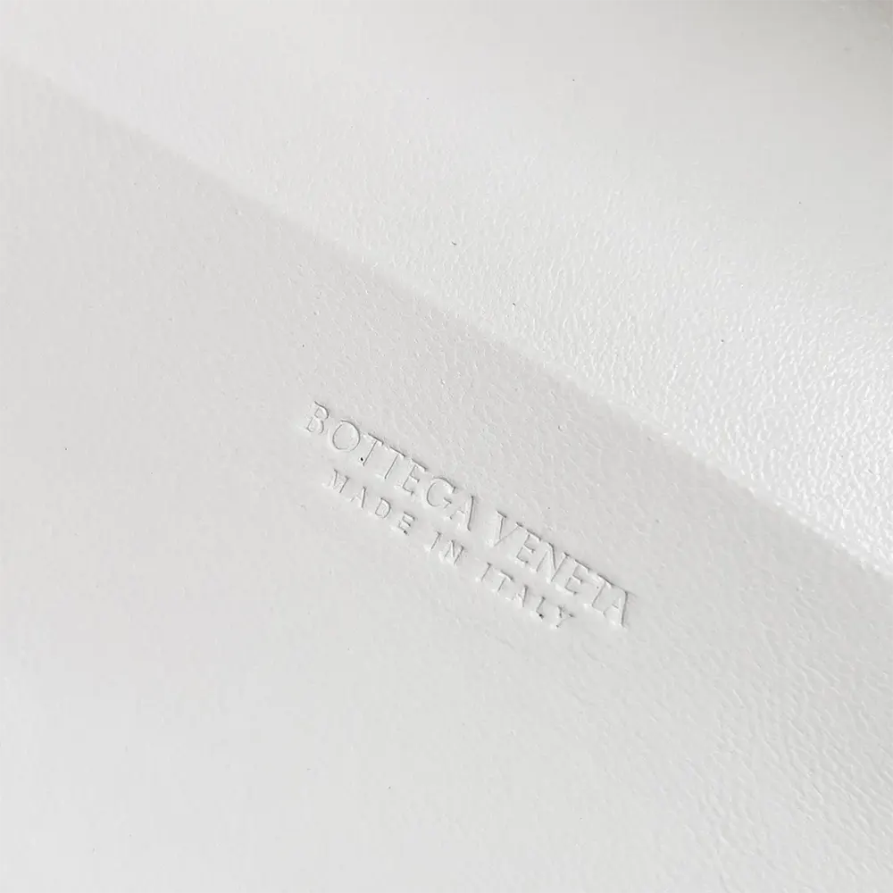 Bottega Veneta Women Bang Bang Vanity Case-White - image 10