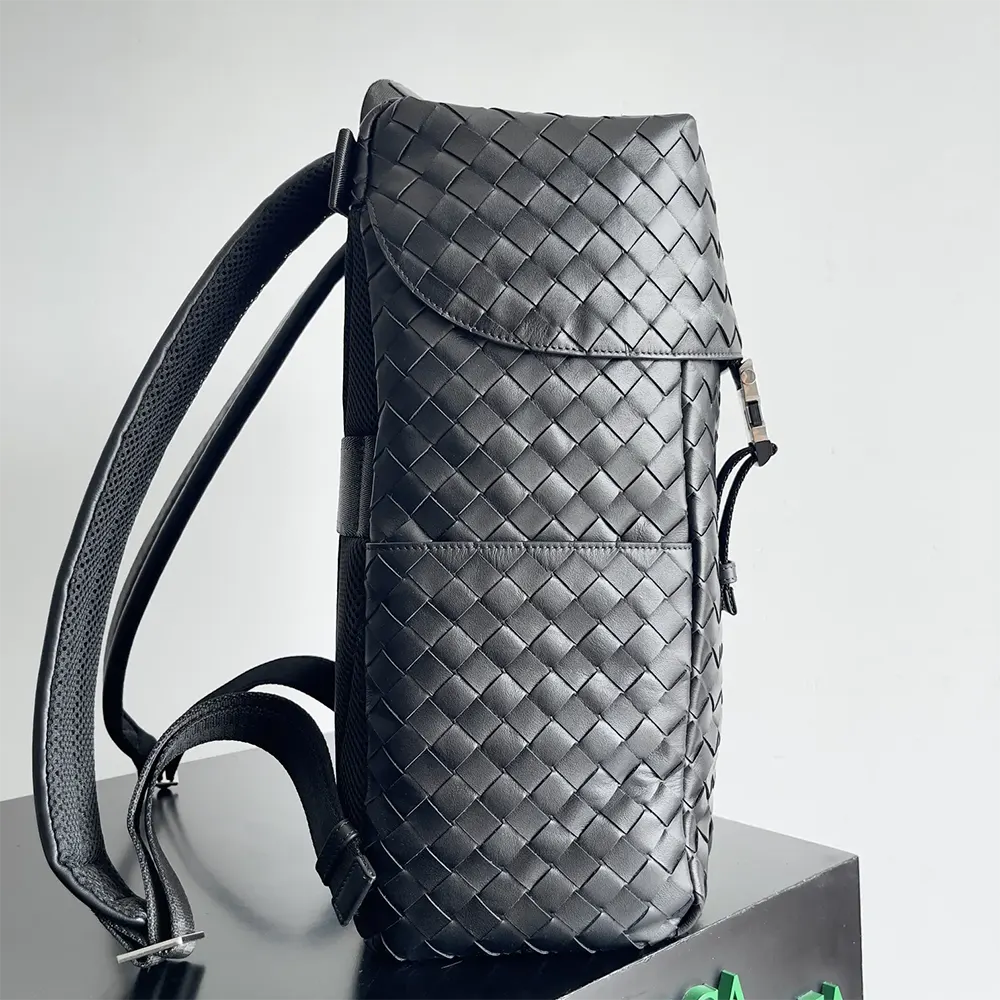 Bottega Veneta Unisex Intrecciato Flap Backpack-Black - image 4