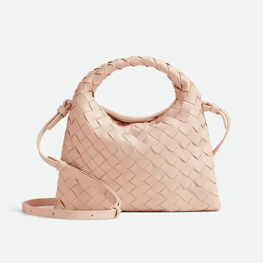Front angled view of Bottega Veneta Women Mini Hop in Calf Leather-Pink