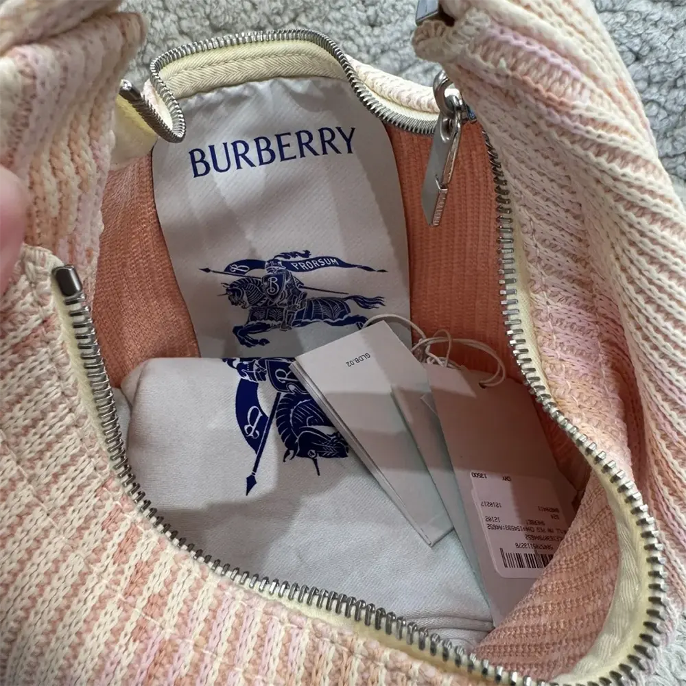 Burberry Women Mini Peg Duffle Bag-Pink - image 7