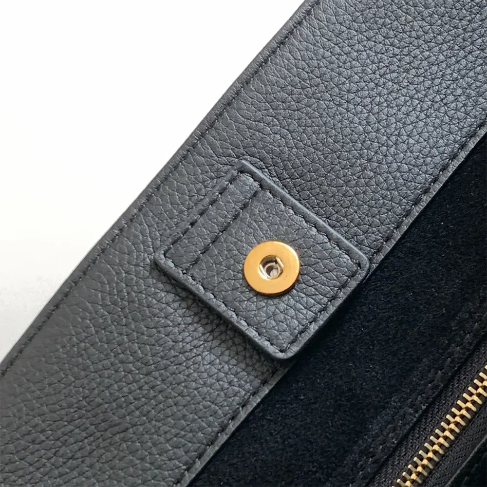 Celine Women Medium Cabas Anaïs Cuir Triomphe in Grained Calfskin-Black - image 6