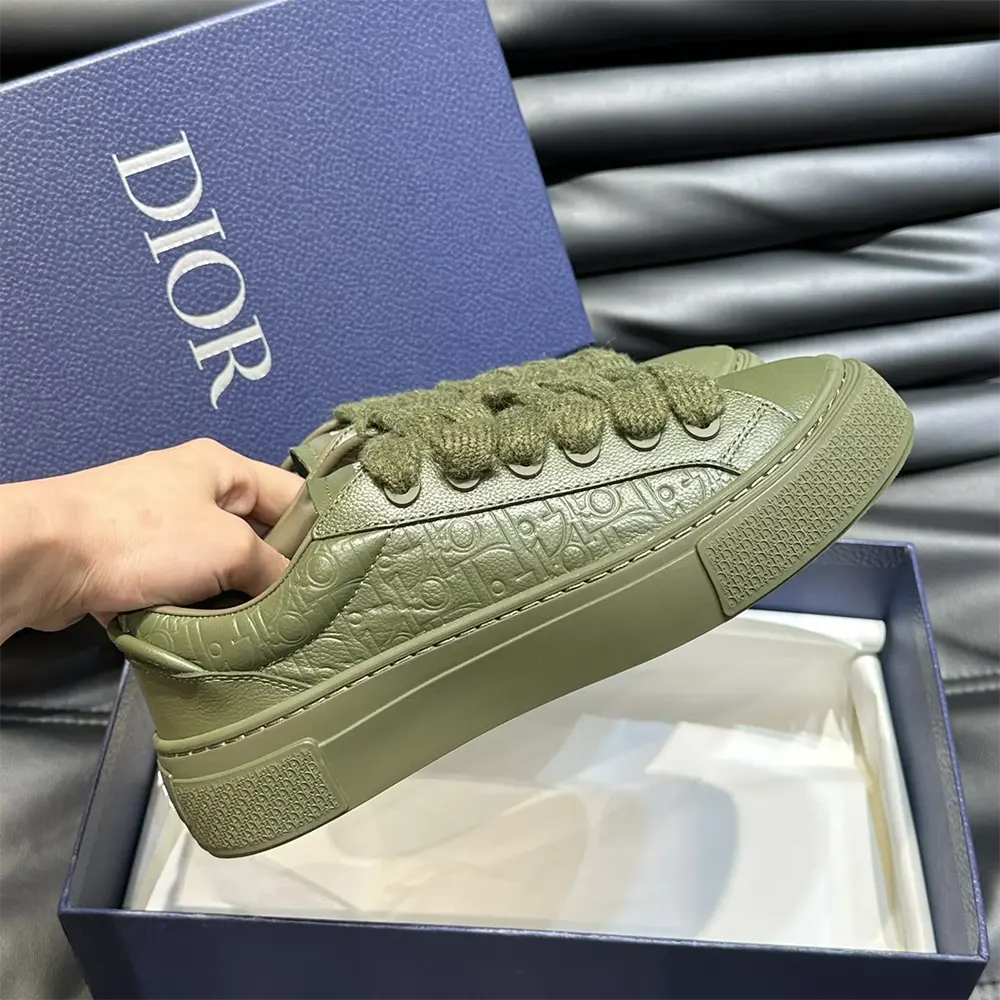 Dior Men B33 Sneaker Khaki Grained Calfskin and Khaki Dior Gravity Leather - image 5