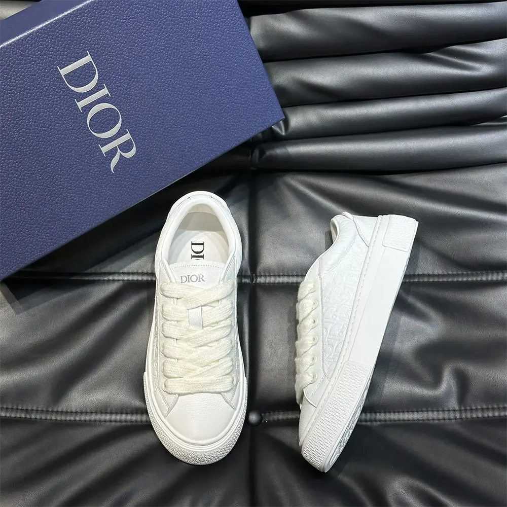 Dior Men B33 Sneaker White Grained Calfskin and White Dior Gravity Leather - image 5