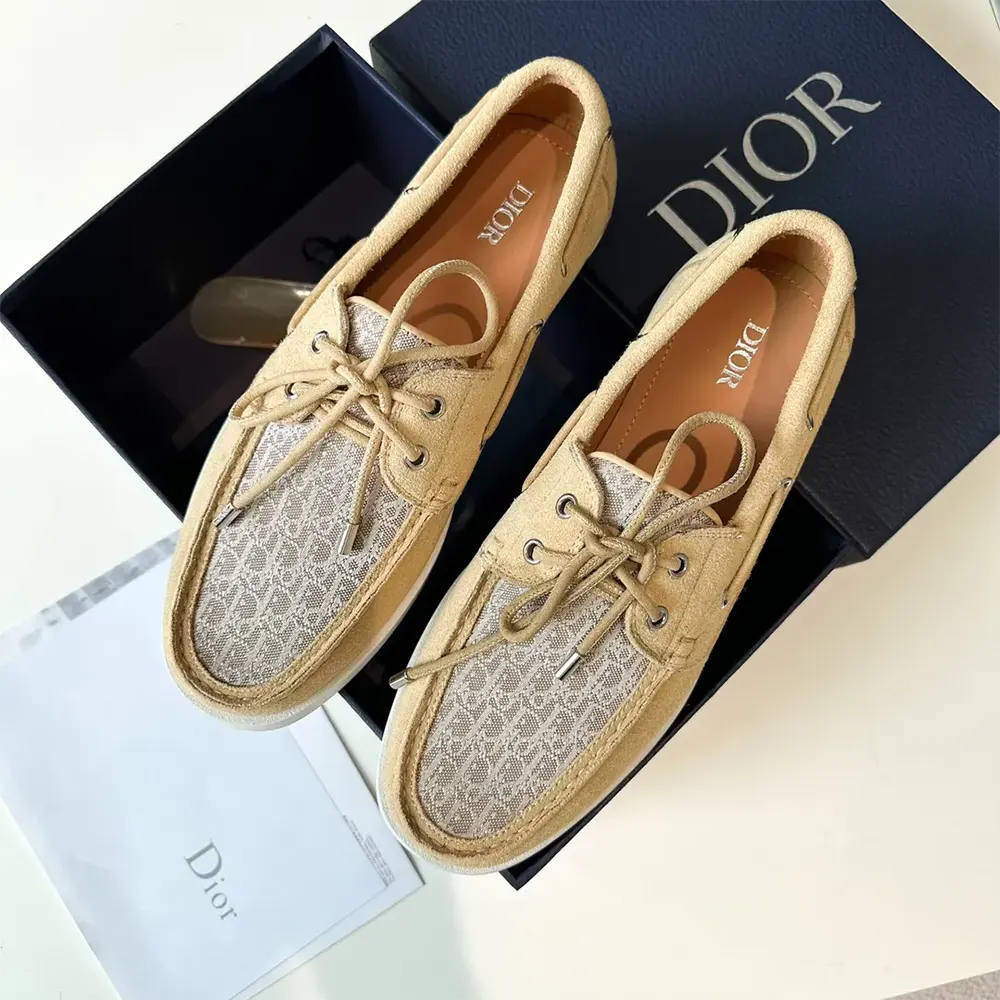 Close-up detail of beige Dior Oblique jacquard on Dior Men Granville Boat Shoe