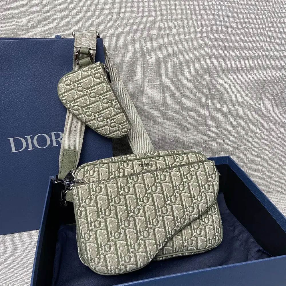 Side angle showing triple pouch design on Dior Men Saddle Triple Pouch Khaki Dior Oblique Jacquard